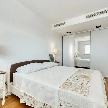公寓 Direct Sea View 3bedroom Apt, Lapad *